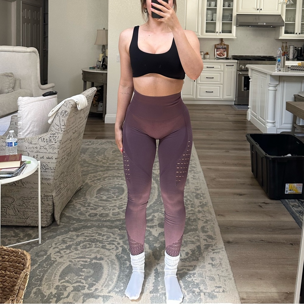 Gymshark leggings - small